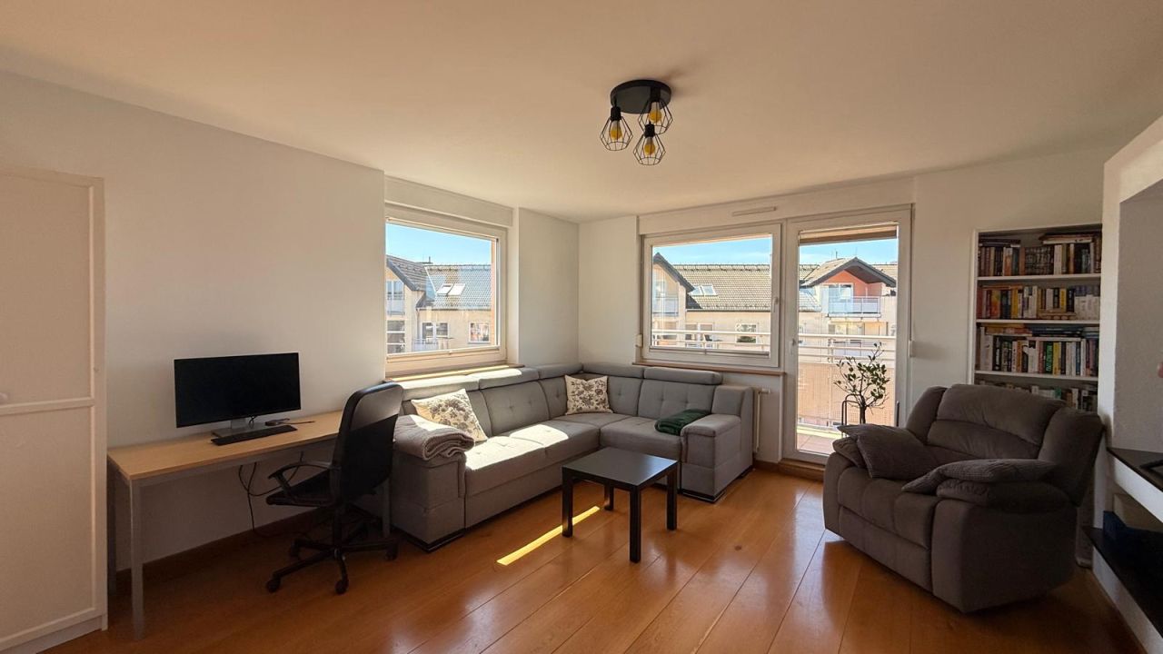 3-soban stan, 103 m²