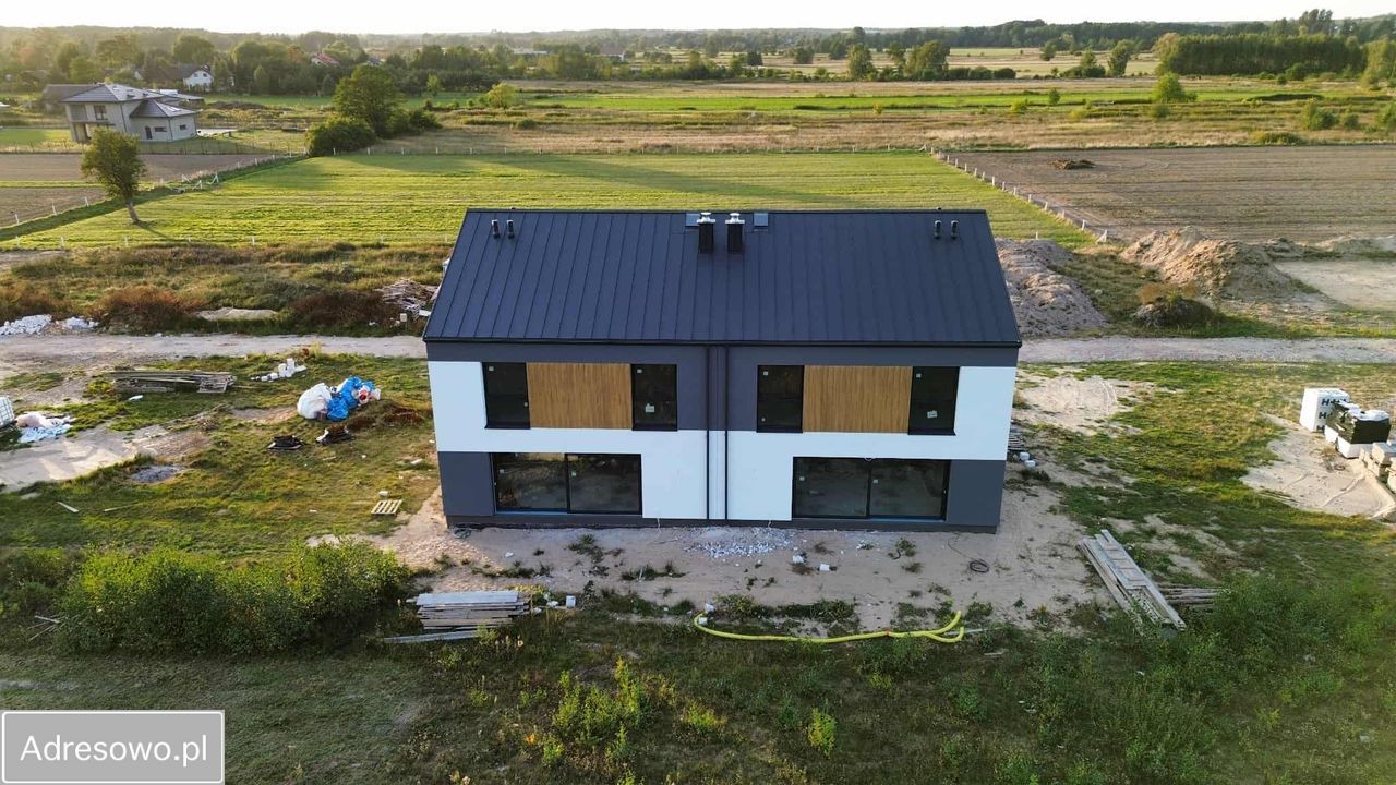 bliźniak, 5 pokoi Kąck. Zdjęcie 3