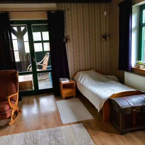 dom wolnostojący, 8 pokoi Turośl. Zdjęcie 11
