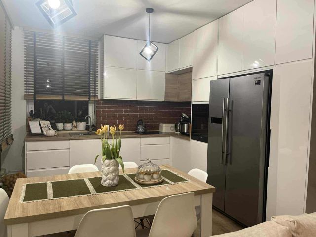 Mieszkanie 3-pokojowe Radomsko. Zdjęcie 1