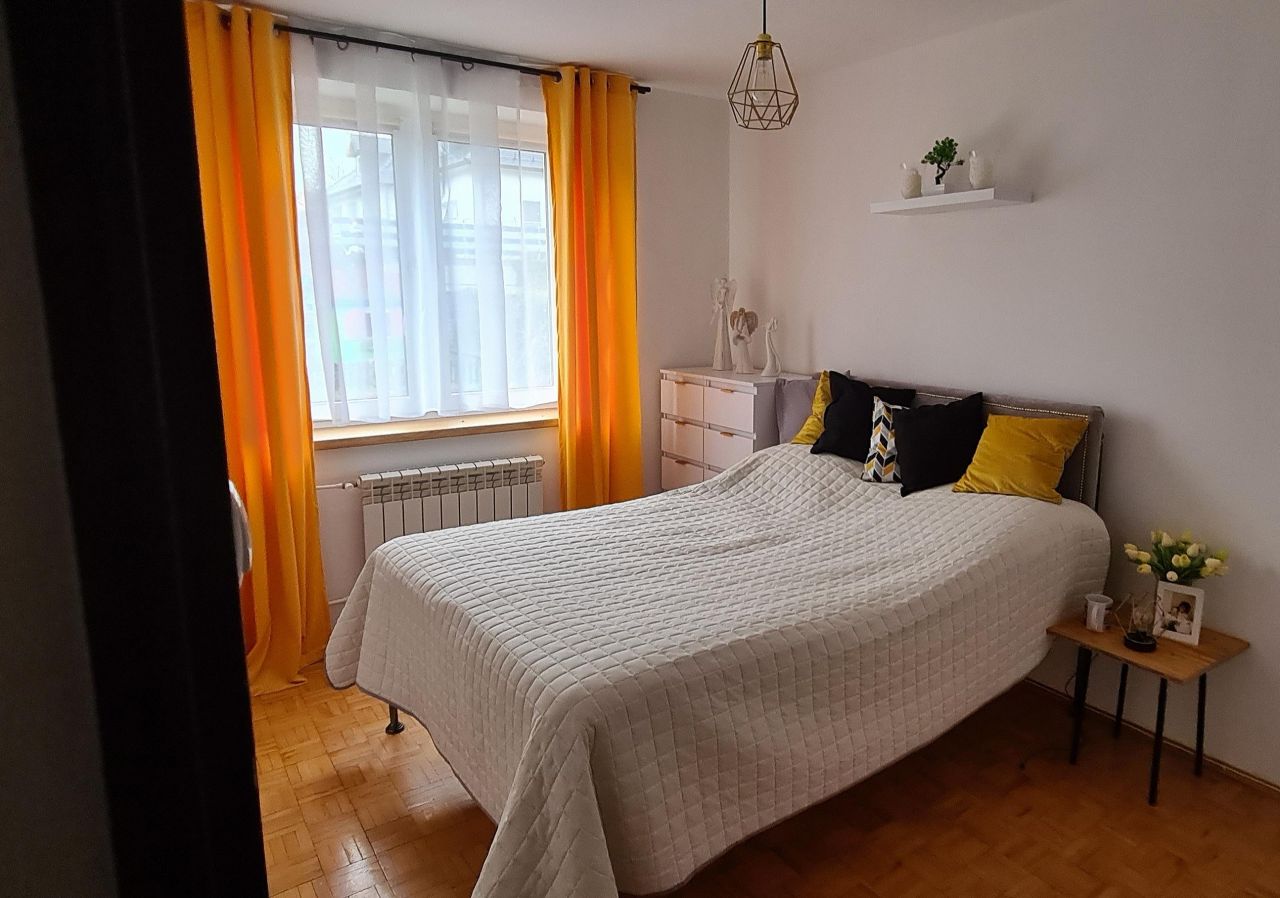 dom wolnostojący, 8 pokoi Strzelin, ul. Jana Krasińskiego. Zdjęcie 10