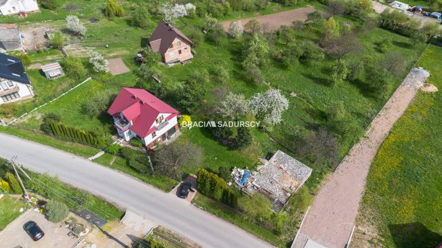 dom wolnostojący, 4 pokoje Łazany. Zdjęcie 16