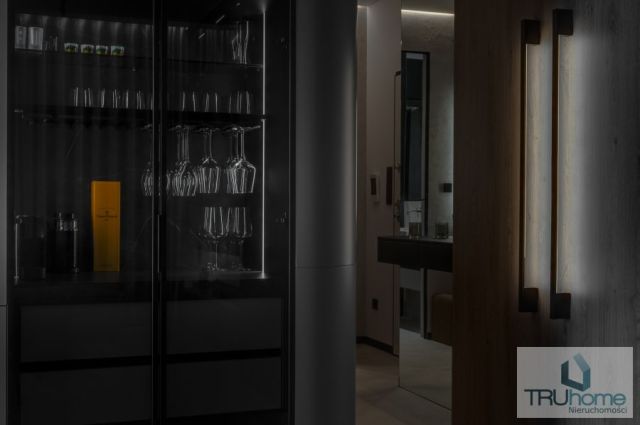 Mieszkanie 4-pokojowe Katowice Śródmieście, ul. Henryka Mikołaja Góreckiego. Zdjęcie 10