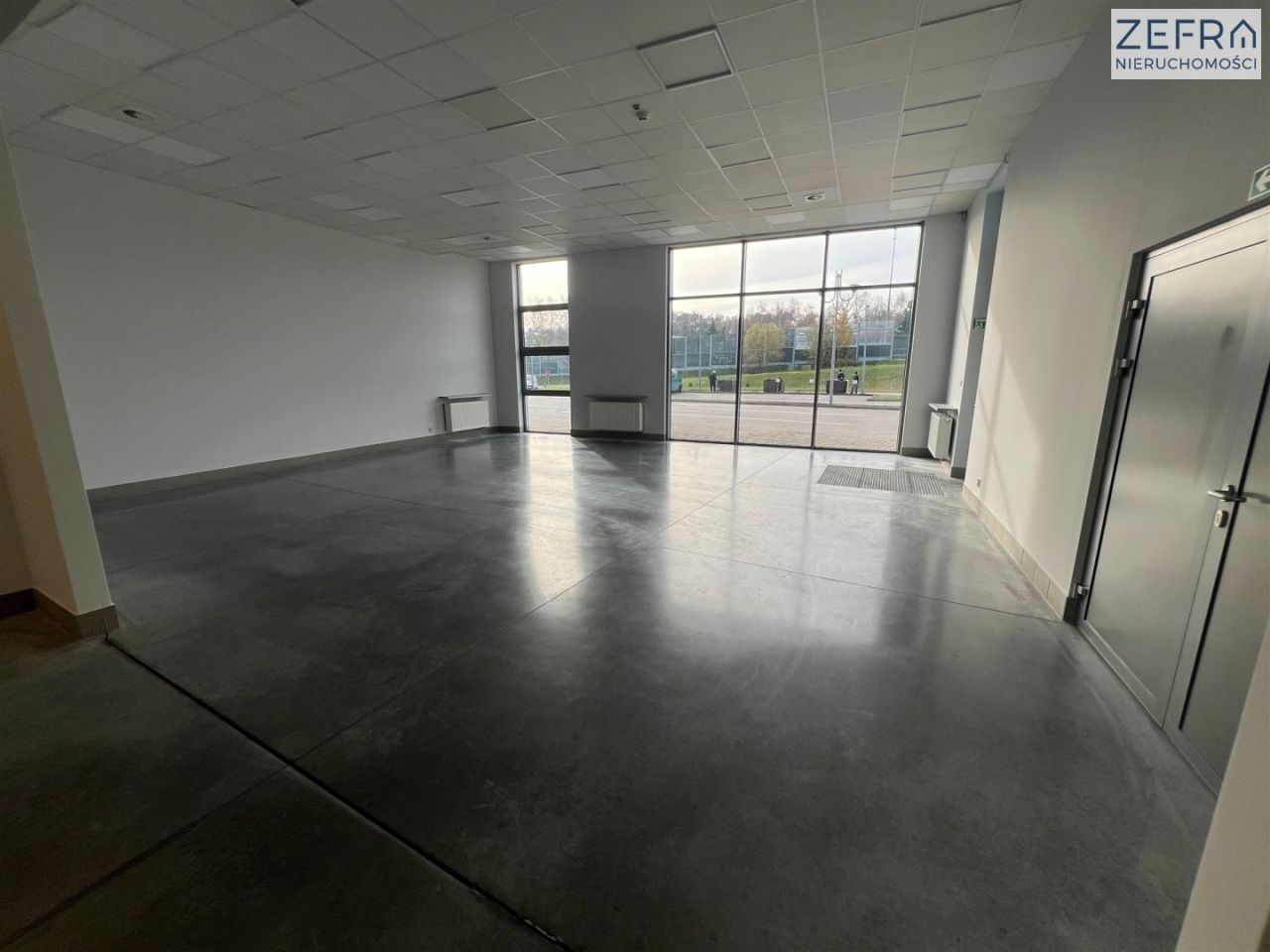 Lokal Modlnica. Zdjęcie 3