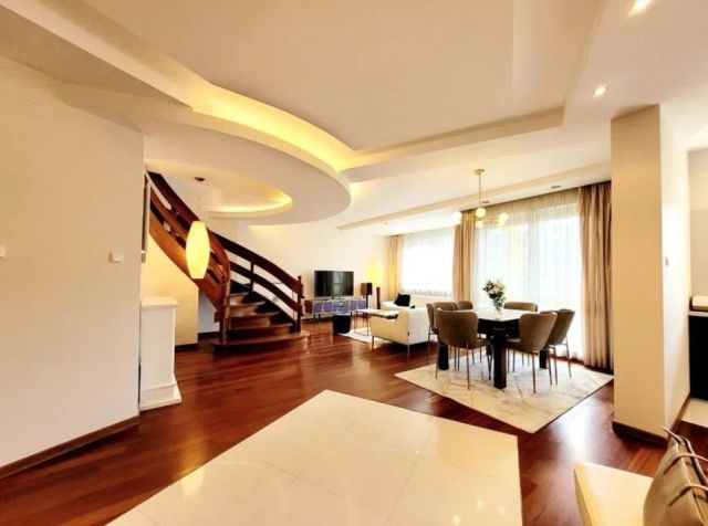 Mieszkanie 7-pokojowe Warszawa Ursynów, ul. Melchiora Wańkowicza. Zdjęcie 1