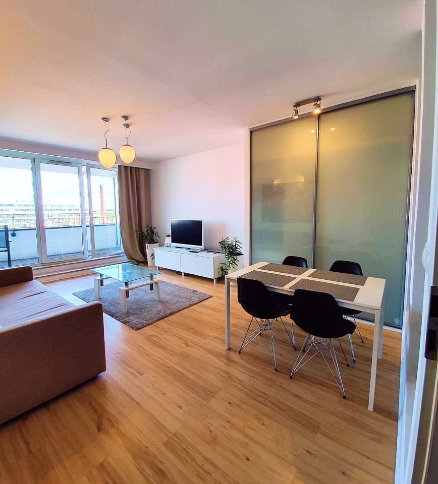 Mieszkanie 2-pokojowe Poznań Centrum, ul. Garbary. Zdjęcie 1