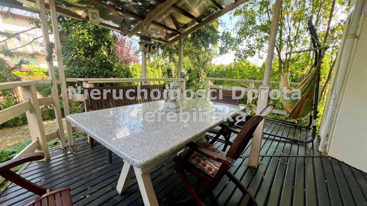 dom szeregowy, 8 pokoi Tomaszów Mazowiecki. Zdjęcie 10