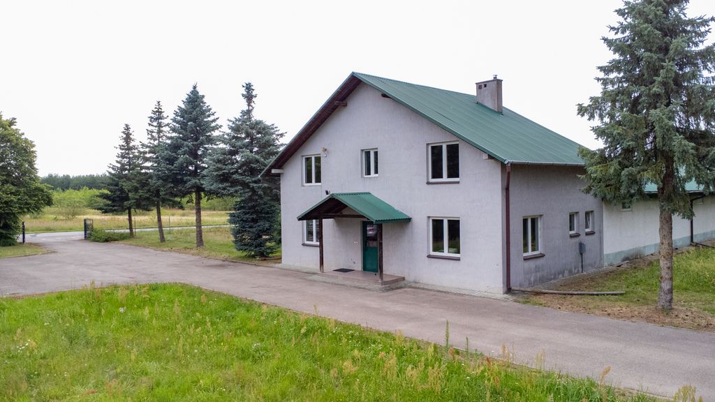 Hala/magazyn Nowa Sarzyna. Zdjęcie 4