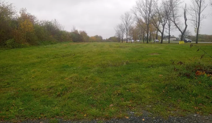 Działka inwestycyjna Gniewomirowice