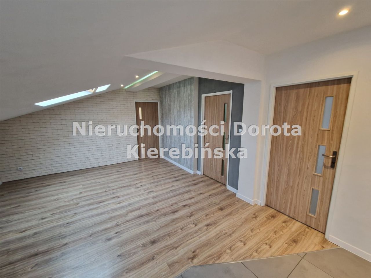 Mieszkanie 3-pokojowe Tomaszów Mazowiecki, ul. Spalska. Zdjęcie 2