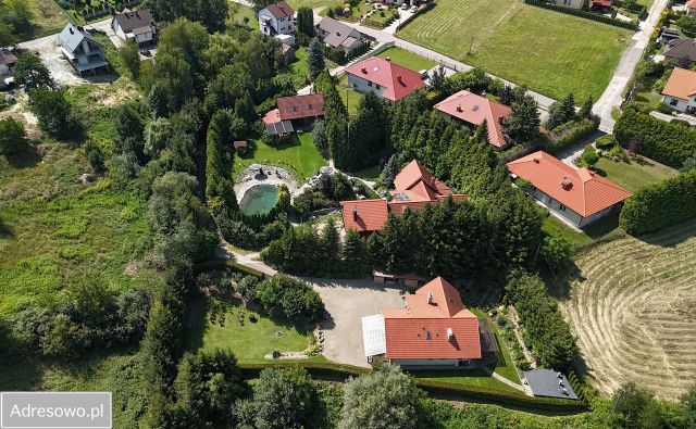 dom wolnostojący, 4 pokoje Nowy Sącz Dąbrówka Polska, ul. Bohaterów Orła Białego. Zdjęcie 2