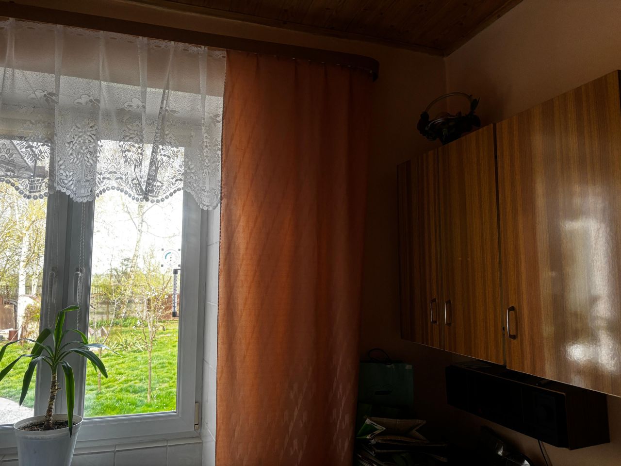 dom wolnostojący, 3 pokoje Oficjałów. Zdjęcie 19