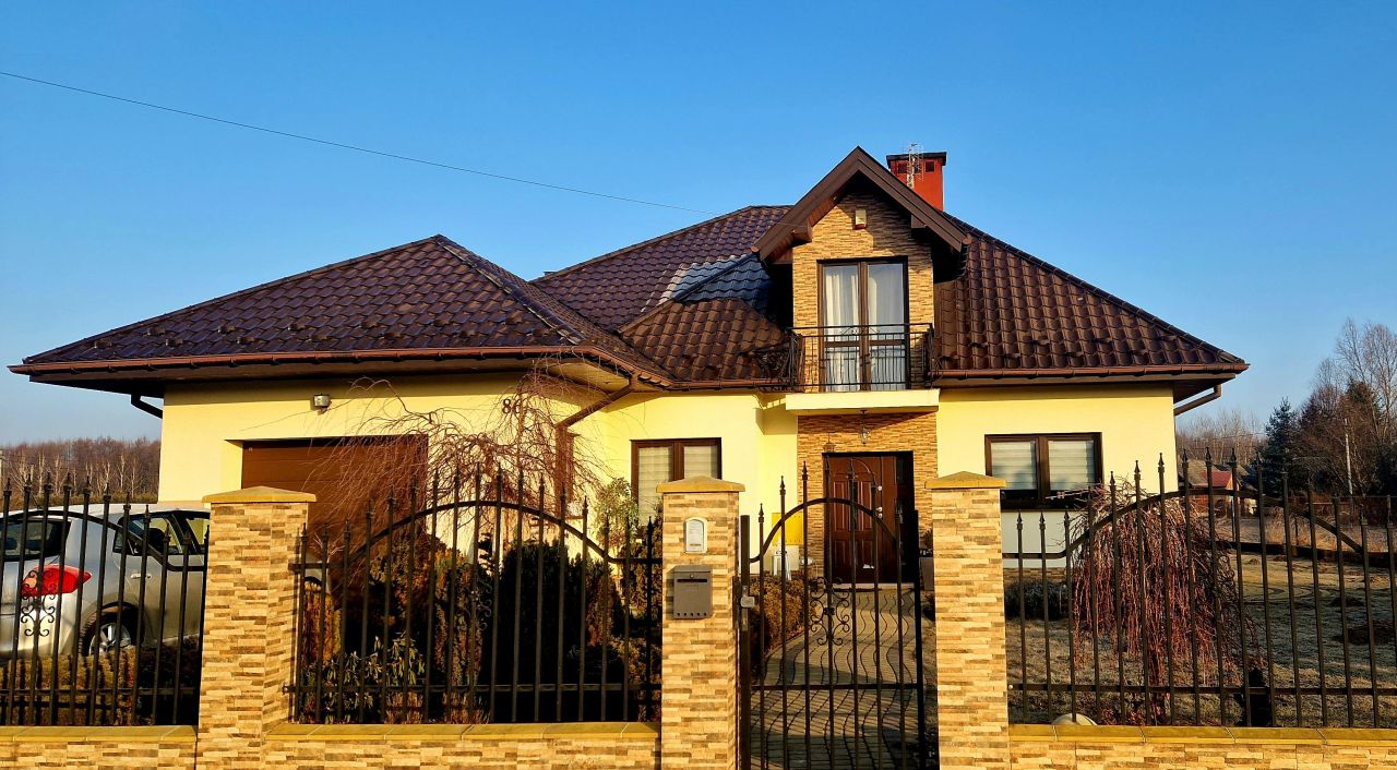 dom wolnostojący, 6 pokoi Brzeźnica