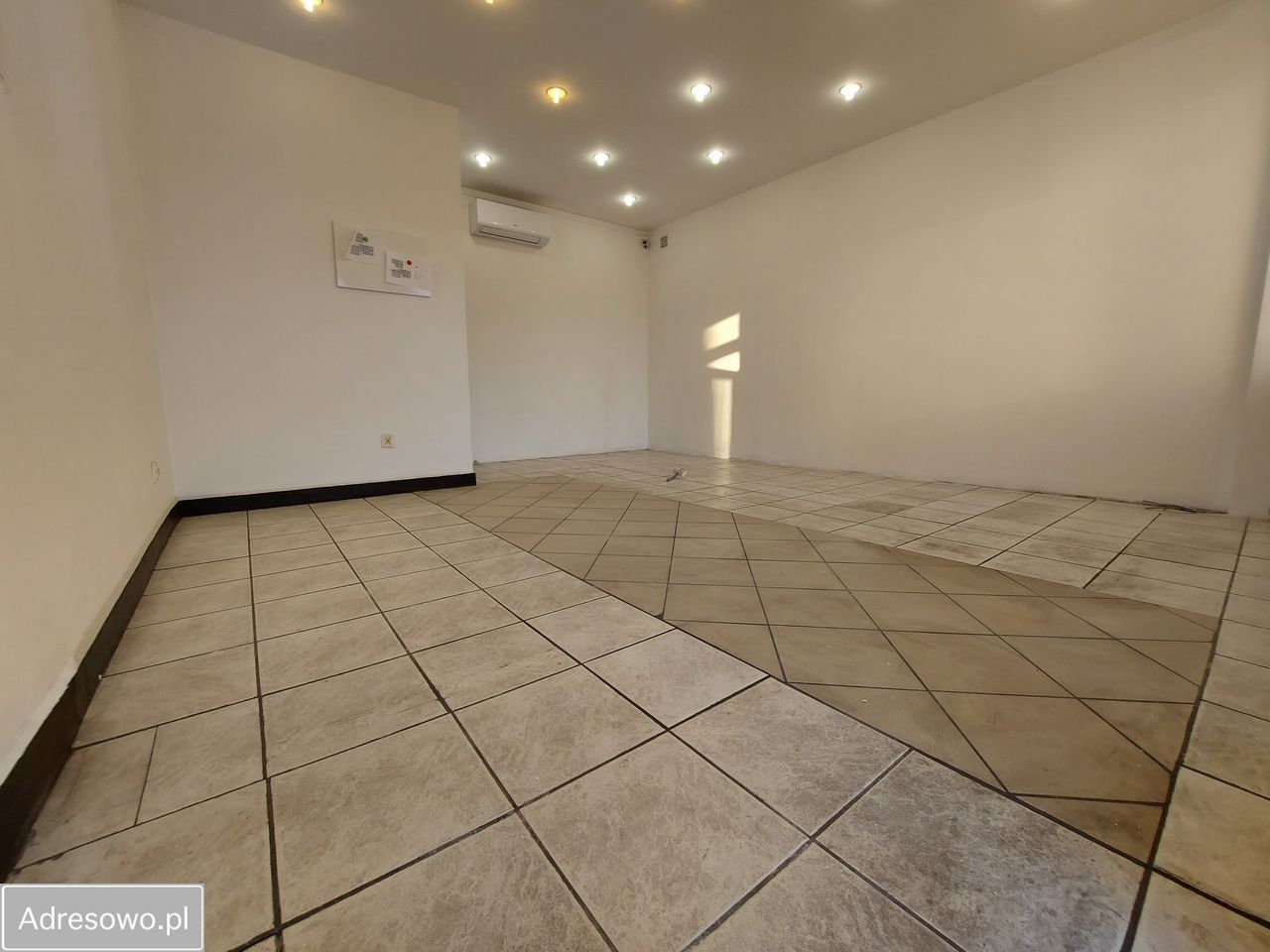 Lokal Warszawa Rembertów, ul. Chełmżyńska. Zdjęcie 3