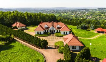 dom wolnostojący, 10 pokoi Ochojno, ul. Lwowska