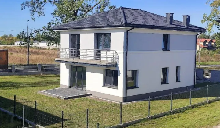 dom wolnostojący, 5 pokoi Kolonia Mrokowska, ul. Rejonowa