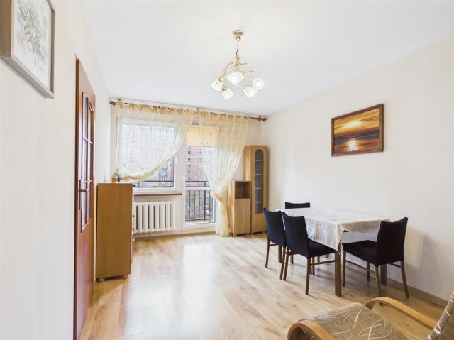 Mieszkanie 3-pokojowe Dąbrowa Górnicza Gołonóg, ul. Tysiąclecia. Zdjęcie 1