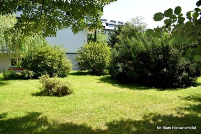 dom wolnostojący, 8 pokoi Krosno. Zdjęcie 9