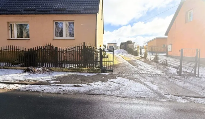 dom szeregowy, 5 pokoi Nacław