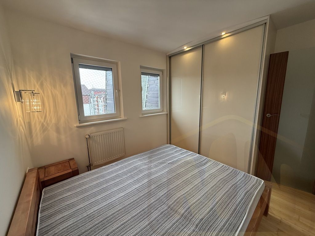 Mieszkanie 3-pokojowe Leszno, ul. Jana Ostroroga. Zdjęcie 9