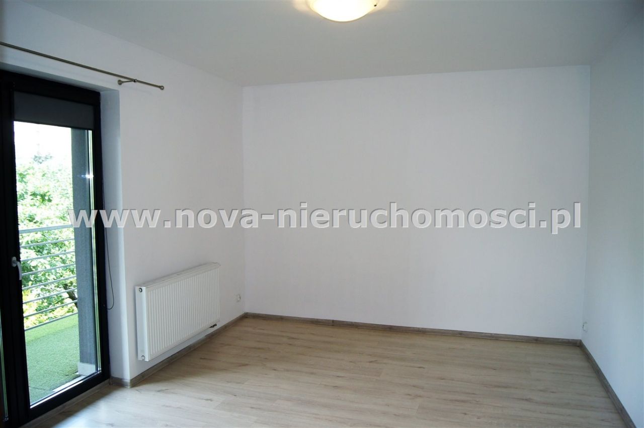 Mieszkanie 3-pokojowe Rybnik Smolna, ul. Szczęść Boże. Zdjęcie 3