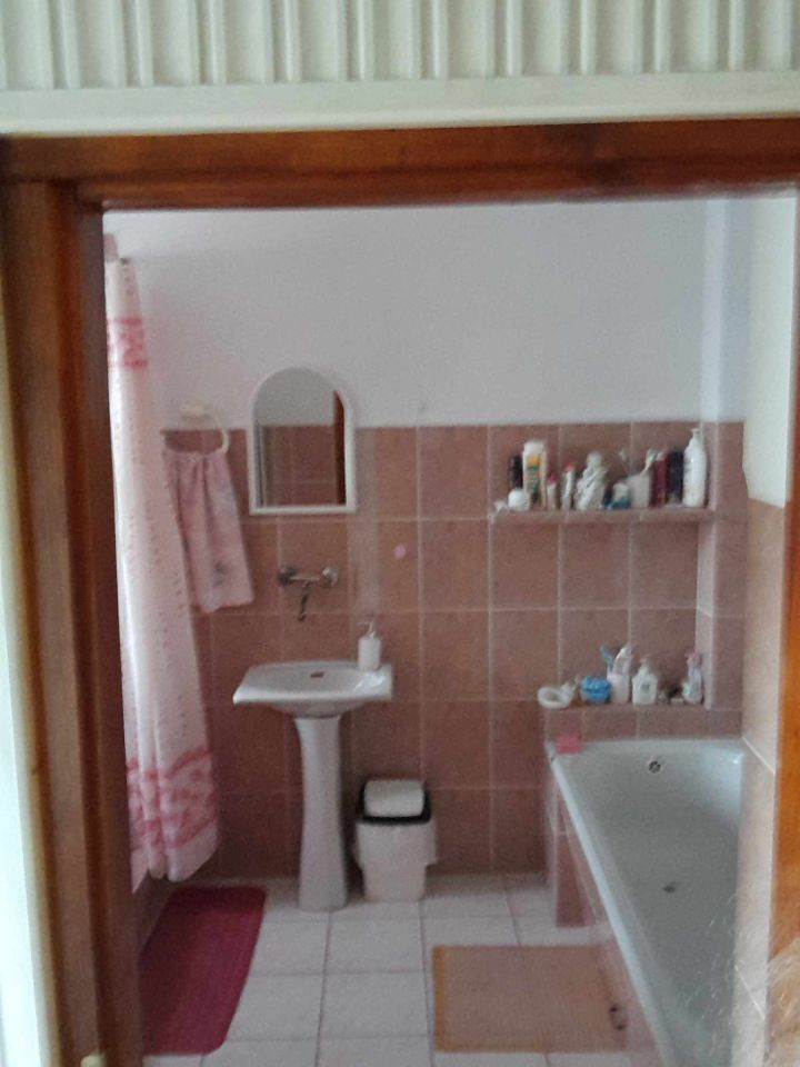 dom wolnostojący, 5 pokoi Tyszowce, ul. 3 Maja. Zdjęcie 2