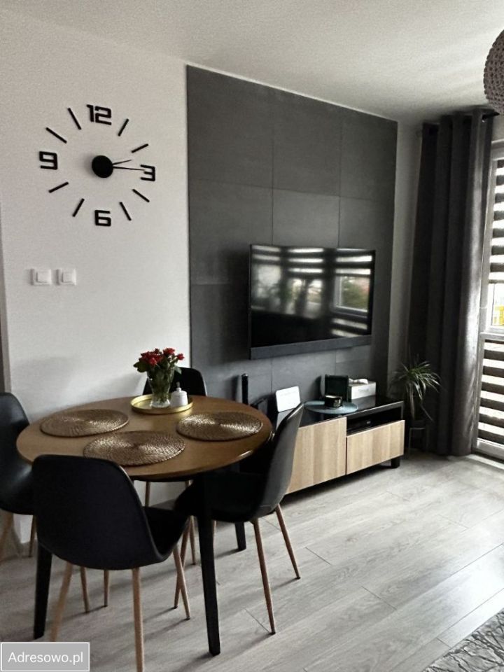 Mieszkanie 3-pokojowe Radom Gołębiów, ul. Stanisława Zbrowskiego. Zdjęcie 1