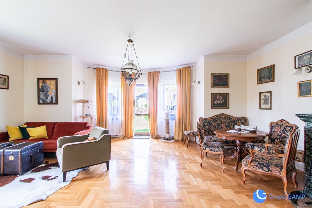 dom wolnostojący, 5 pokoi Kraków Dębniki, ul. por. Emira. Zdjęcie 4