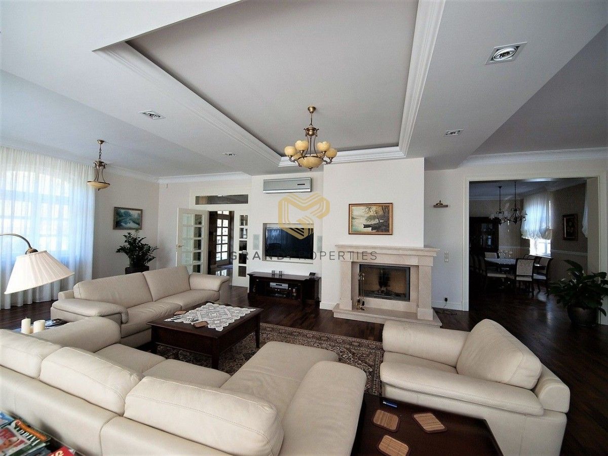 dom wolnostojący, 10 pokoi Konstancin-Jeziorna. Zdjęcie 9