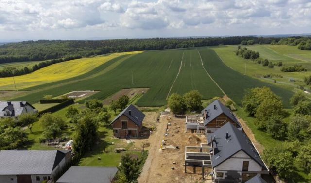 bliźniak, 5 pokoi Bębło, ul. Lasek. Zdjęcie 8