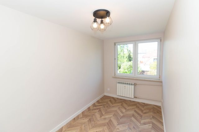 Mieszkanie 3-pokojowe Ostrowiec Świętokrzyski, ul. Iłżecka. Zdjęcie 10