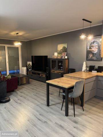 Mieszkanie 3-pokojowe Gniezno, ul. Elizy Orzeszkowej. Zdjęcie 1