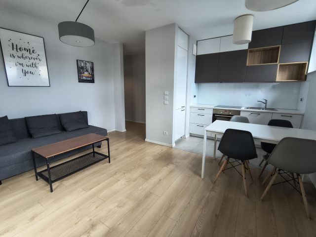 Mieszkanie 3-pokojowe Kraków Bronowice, ul. Eljasza Walerego Radzikowskiego. Zdjęcie 1