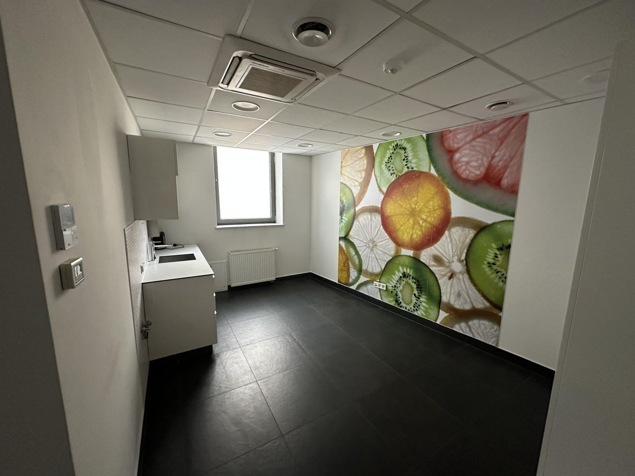 Lokal Warka Centrum, ul. Długa. Zdjęcie 5