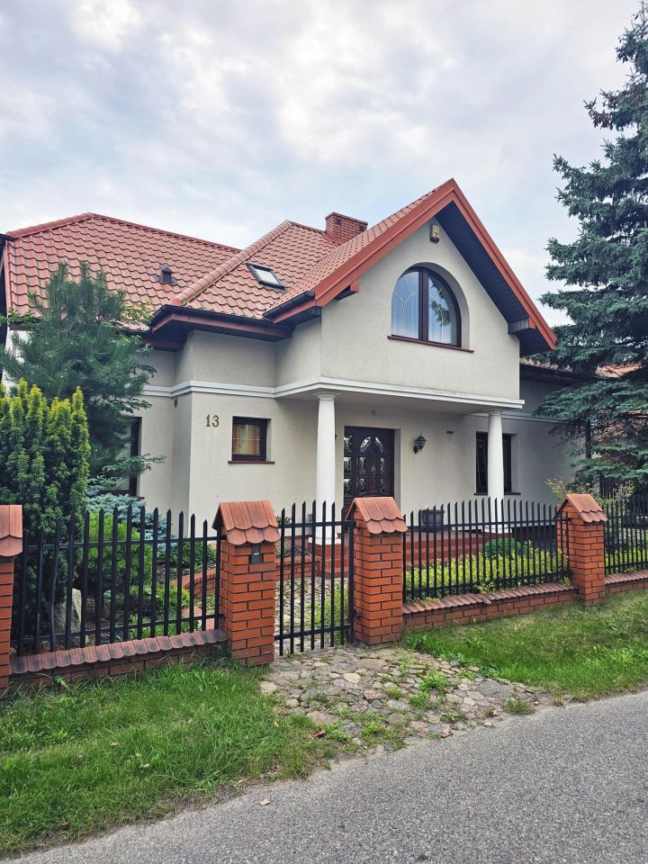 dworek, 6 pokoi Maków, ul. Jarzębinowa. Zdjęcie 1