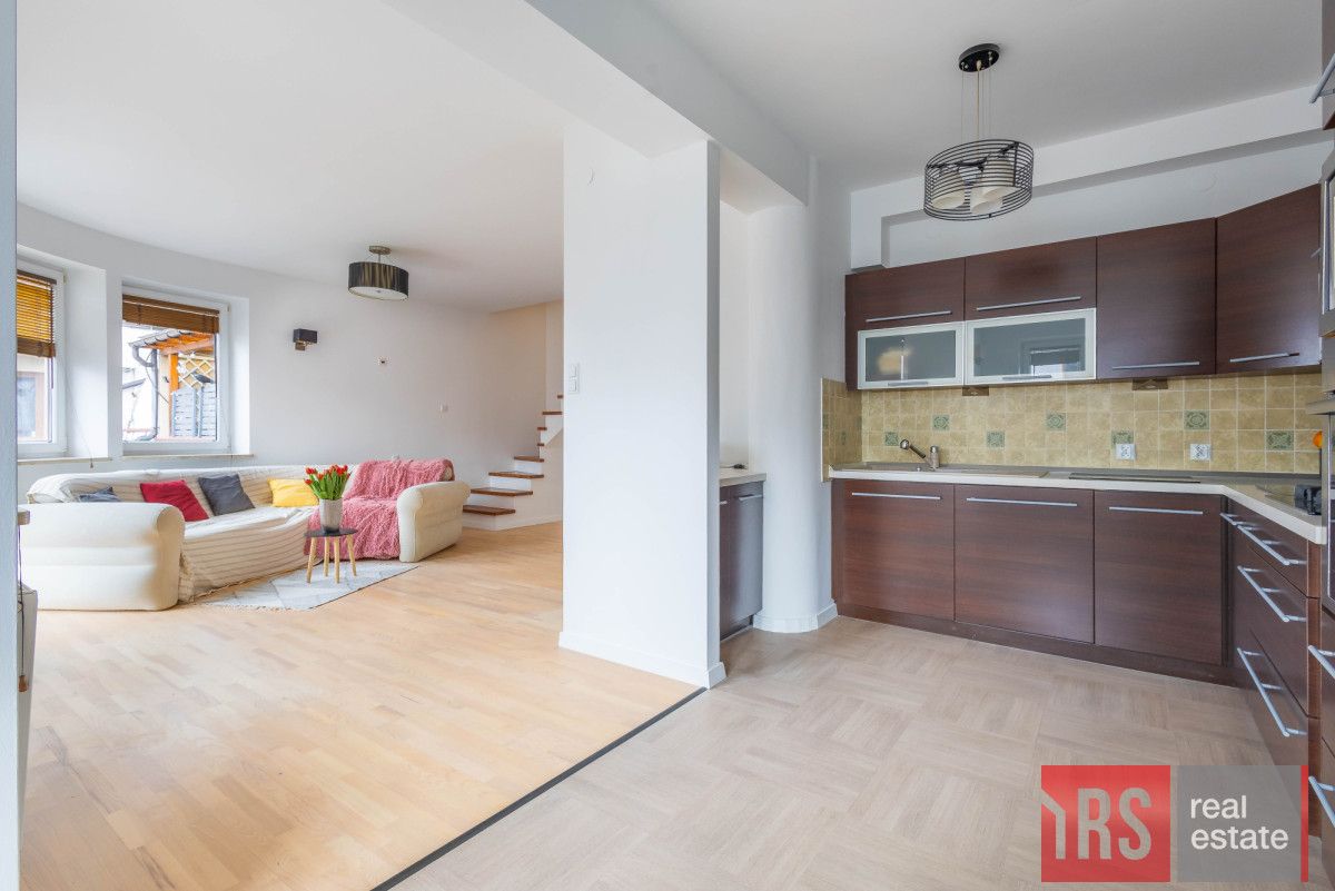 Mieszkanie 4-pokojowe Warszawa Włochy, ul. ks. Juliana Chrościckiego. Zdjęcie 4