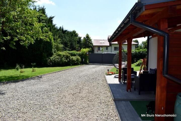 dom wolnostojący, 8 pokoi Krosno. Zdjęcie 12