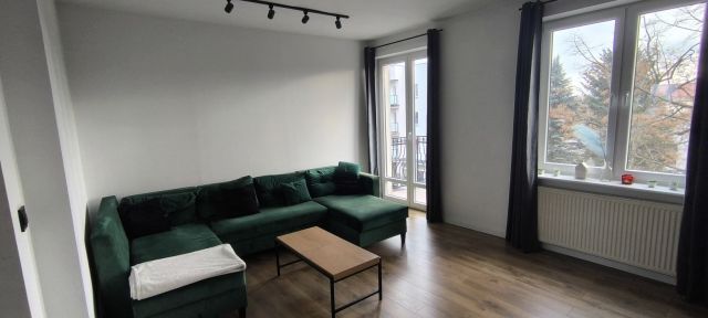 Mieszkanie 3-pokojowe Złotów. Zdjęcie 1