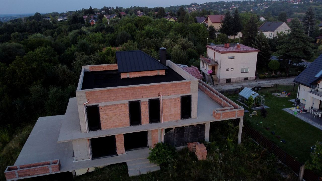 dom wolnostojący, 7 pokoi Siercza. Zdjęcie 1