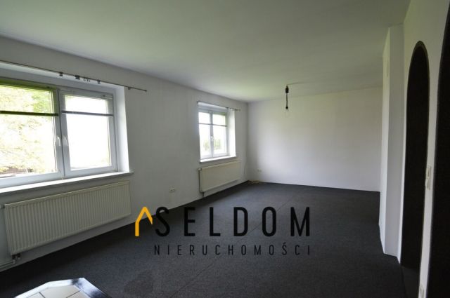 dom wolnostojący, 3 pokoje Schodnia, ul. ks. Piotra Gołąba. Zdjęcie 4