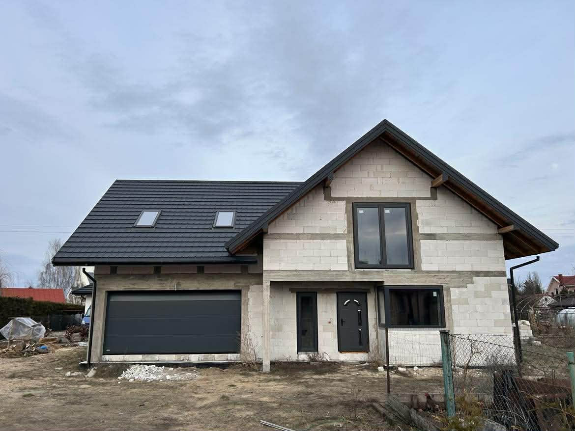 dom wolnostojący, 5 pokoi Nowe Pieścirogi, ul. Kolejowa. Zdjęcie 1