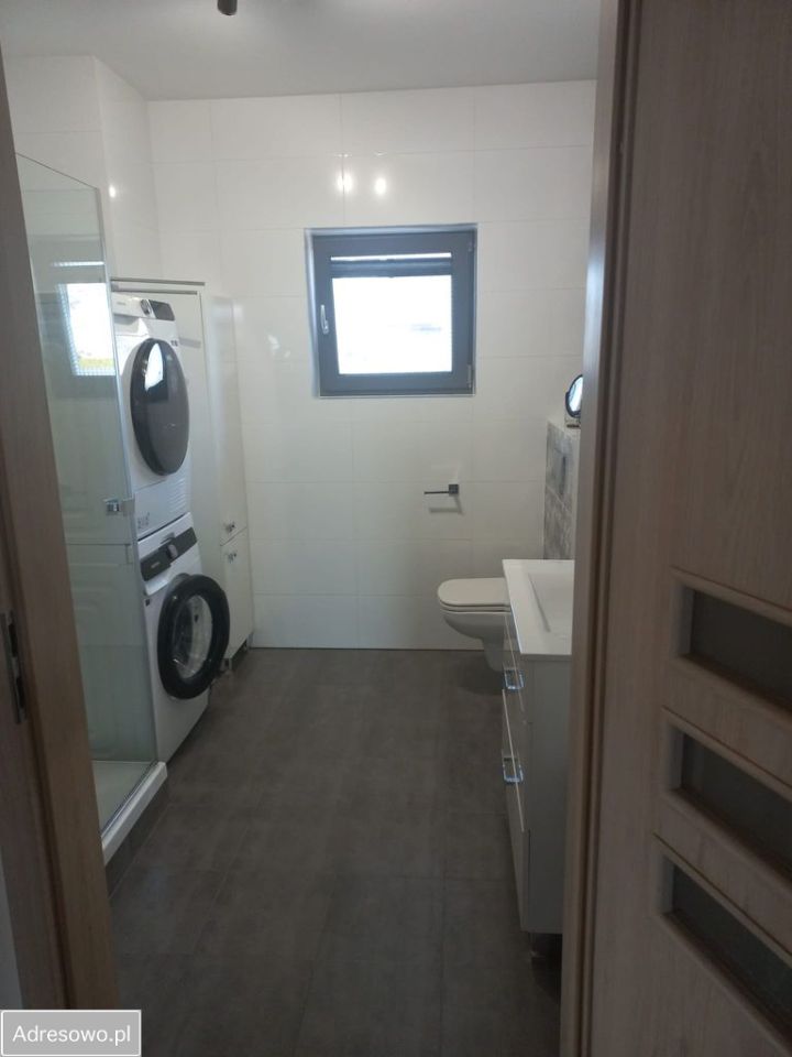 dom wolnostojący, 4 pokoje Zabrzeg. Zdjęcie 2