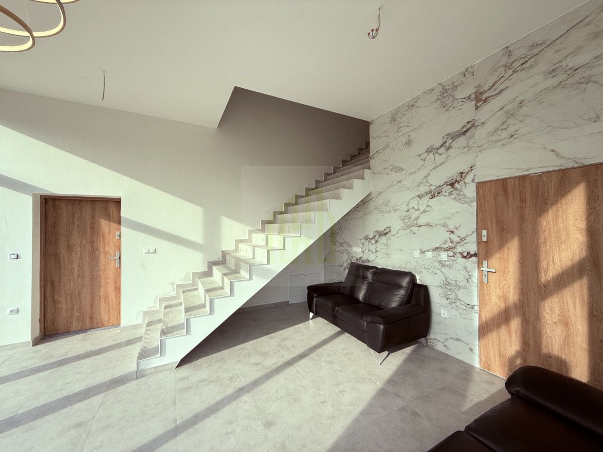 Lokal Warszawa, ul. Kobiałka. Zdjęcie 14