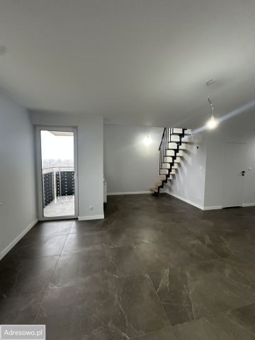 Mieszkanie 4-pokojowe Wrocław Psie Pole, ul. Kaparowa. Zdjęcie 1