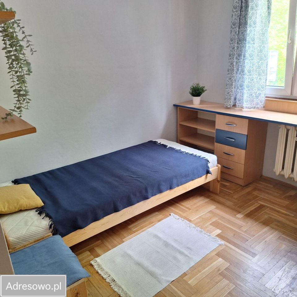 Mieszkanie 4-pokojowe Kraków Łobzów, ul. Mazowiecka. Zdjęcie 3