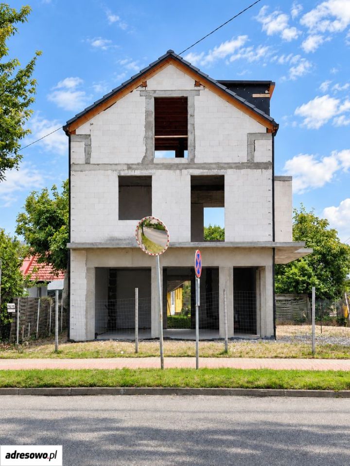 dom wolnostojący Rumia, ul. Ceynowy. Zdjęcie 1