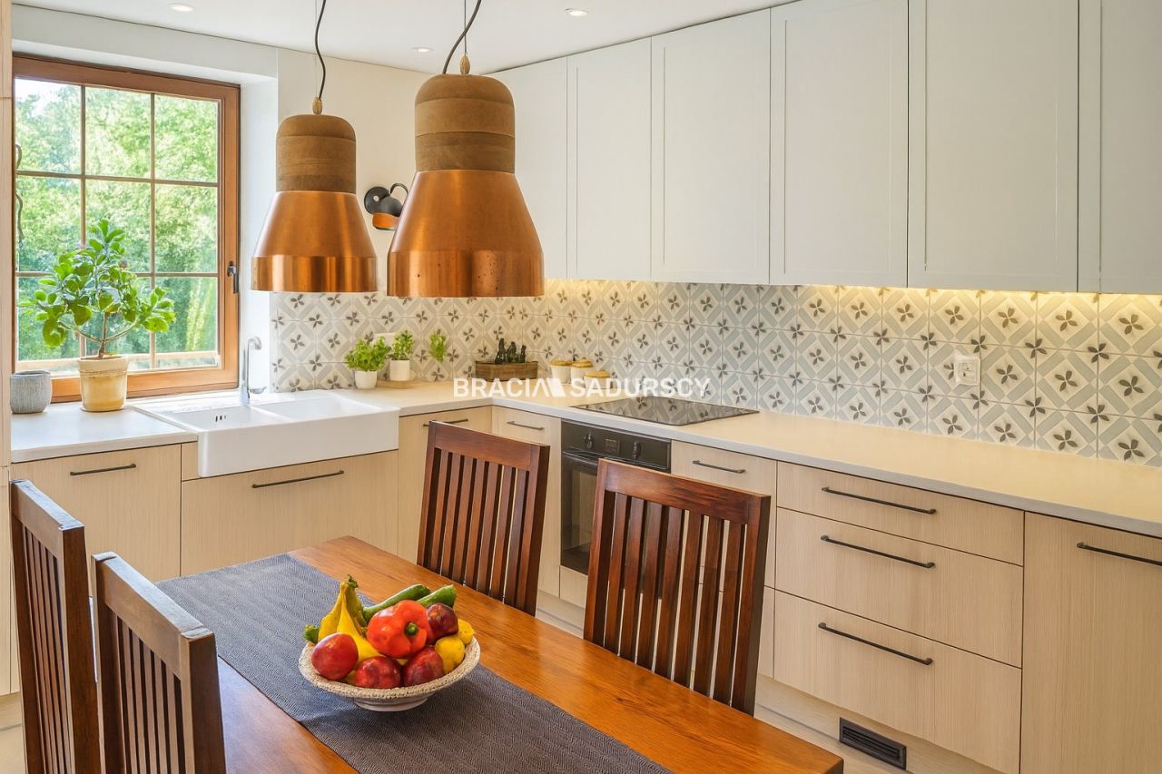 dom wolnostojący, 5 pokoi Rzeszotary, ul. Brzeziny. Zdjęcie 2