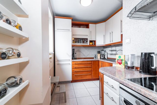 Mieszkanie 2-pokojowe Kraków Kurdwanów, ul. Marii i Bolesława Wysłouchów. Zdjęcie 8