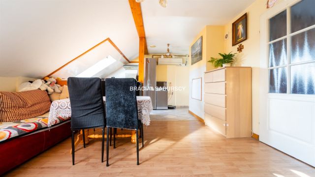 dom szeregowy, 13 pokoi Kraków, ul. Powstańców Wielkopolskich. Zdjęcie 21