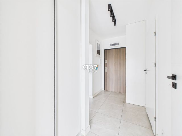 Mieszkanie 2-pokojowe Kraków Czyżyny, os. Dywizjonu 303. Zdjęcie 10